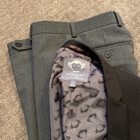 Boys suit jacket and trousers - Picture 4 of 9